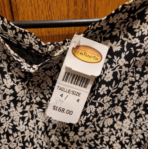 Talbots Size 4 Ladies Skirt - Picture 2 of 2